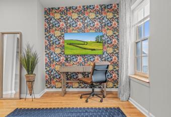 Stay Rafa At 259 has Balcony rooms