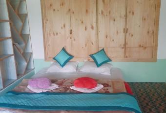 Turtuk summer winter homestay . has Balcony rooms