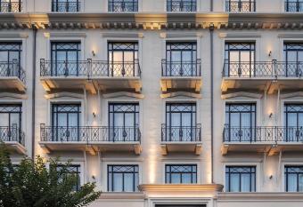 OPARTMENT                   has Balcony rooms