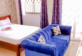 Mtwapa Comfy Pride Apartment has Balcony rooms