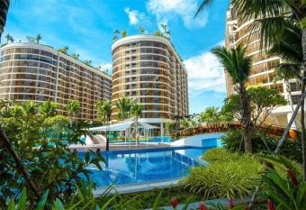 Orkide the Royal Condominium allows 18 year olds to book a room