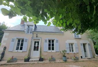 gite Chezelle has Balcony rooms