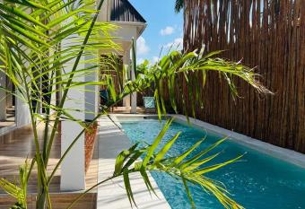 Villa Valeria has Balcony rooms