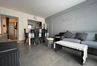 Appartement Royan Pontaillac has Balcony rooms