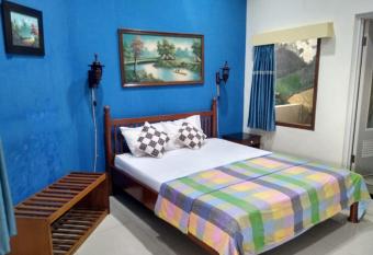 Enny s Guest House has Balcony rooms