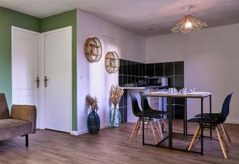 NG SuiteHome - Lille I Roubaix Barbieux I Montesquieu - Appartement 3 chambres - Netflix - Wifi - Kitchenette allows 18 year olds to book a room