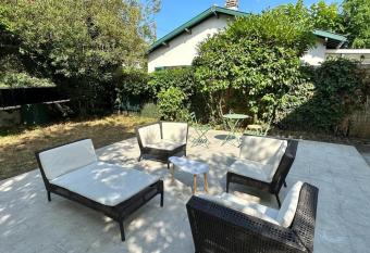 Charming studio in Talence has Balcony rooms