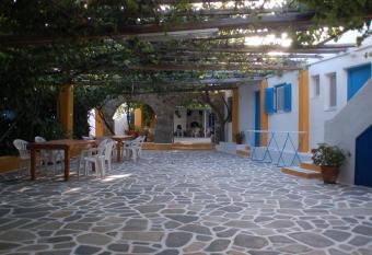 Miltiadis Apartments has Balcony rooms