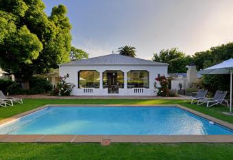 Fransvliet Guest House allows 18 year olds to book a room