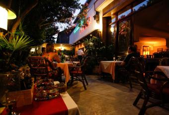 Rubin Kitchen&Wine Rooms has Balcony rooms