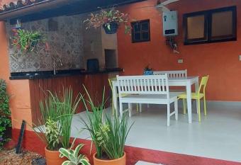 Beautiful Holiday Flat Bournemouth has Balcony rooms