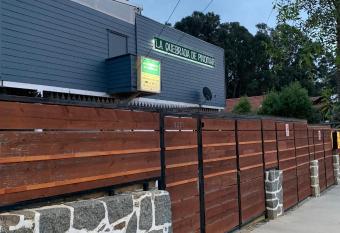 La Quebrada de Pinomar allows 18 year olds to book a room