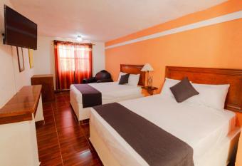 Hotel Casa 12 Reales Guanajuato allows 18 year olds to book a room