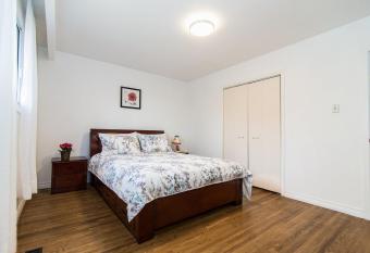                                            has rooms with a private hot tub