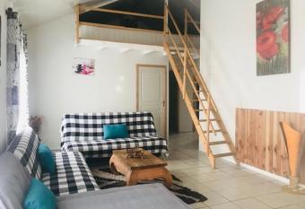 Location Villa pleine Nature has Balcony rooms