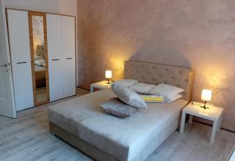 Apartman centar SD has Balcony rooms