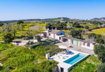 Finca Sa Real has Balcony rooms
