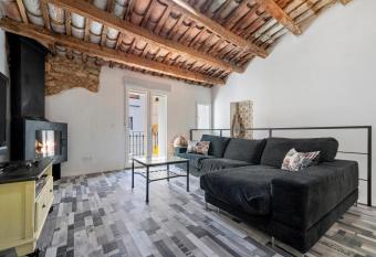 Ca la R  pita has Balcony rooms