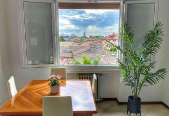 Bellavista Apartment allows 18 year olds to book a room