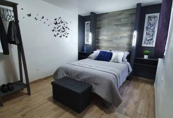 Depto San Angel 3, Planta baja, Cd Juarez Chih Mex allows 18 year olds to book a room