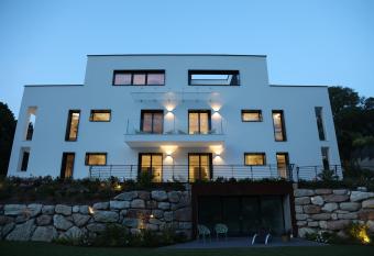 Nidum Family Balcony has Balcony rooms