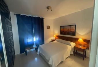 Los Pinos has Balcony rooms