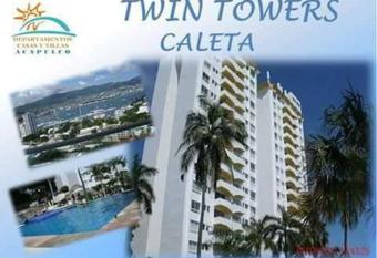 Twin Towers Acapulco (Caleta) has rooms with a private hot tub