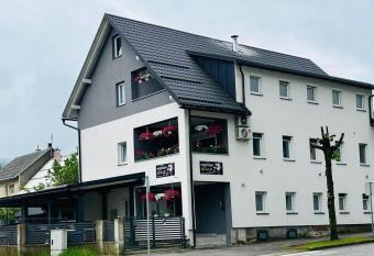 Apartments with a parking space Delnice, Gorski kotar - 21611 has Balcony rooms