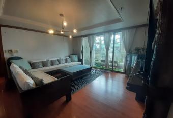 Minesview condo has rooms with a private hot tub