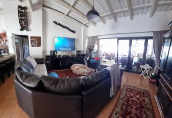 Bazley la Paradis allows 18 year olds to book a room