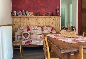 La reis entursuo has Balcony rooms