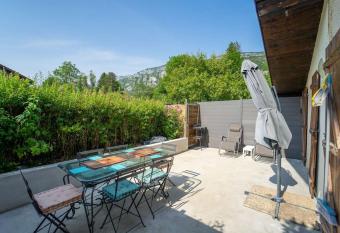 Appartement has Balcony rooms