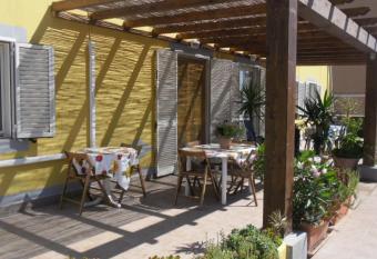 Appartamenti Claudia Rio has Balcony rooms