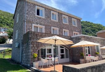 Apartments Pavlovic has Balcony rooms