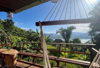 Tierra Alta, Refugio de Monta  a, Sauce allows 18 year olds to book a room