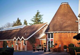 Mercure Tunbridge Wells Hotel allows 18 year olds to book a room