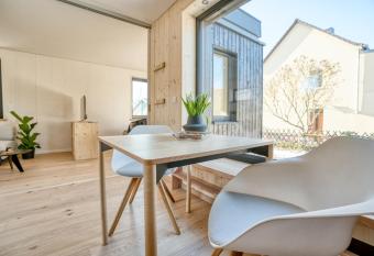 Tiny Design-Modulhaus mit 33 m   has Balcony rooms