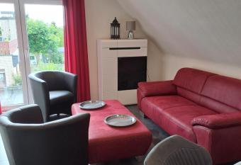 An den Eichen allows 18 year olds to book a room