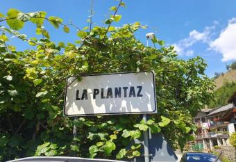 La Costanza has Balcony rooms