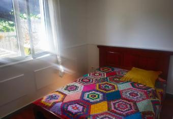 La case ludovic has rooms with a private hot tub