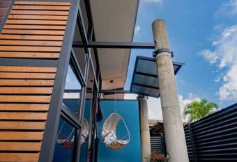 Olly  s House has Balcony rooms