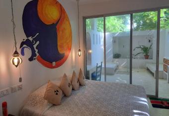 Antonia   s house - Forest view allows 18 year olds to book a room