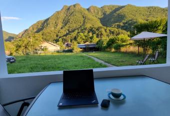 Green Nest has Balcony rooms
