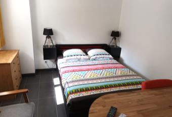 Le bon coin jardin acces autonomie has Balcony rooms