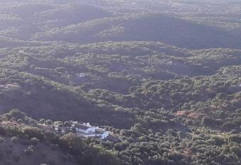 Lavender Cottage - Quinta de Evoramonte allows 18 year olds to book a room