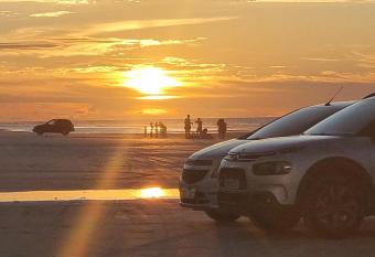 Casa de Praia em Salinas has Smoking/Balcony rooms