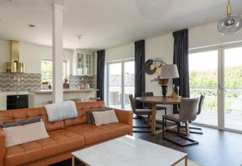 The Rose Valley has Balcony rooms