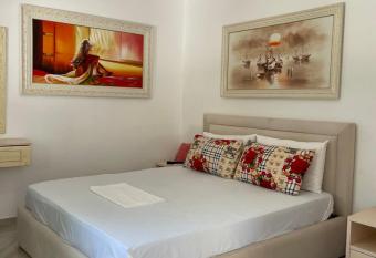 Sofia Rooms has Balcony rooms