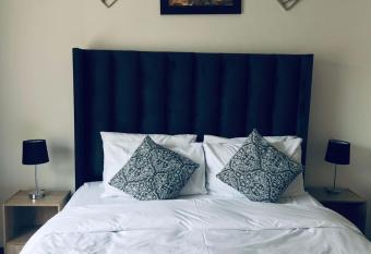 Taznet Homes - 3 Bedroomed House has Balcony rooms