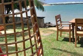 Tiki Bay Mirissa allows 18 year olds to book a room